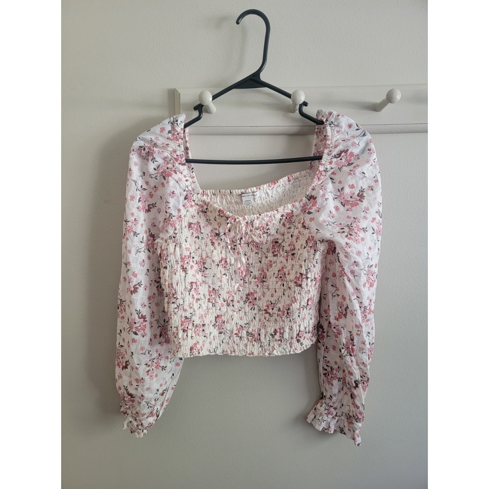 American Eagle Smocked Cropped Top Medium Whimsy Romantic Boho Floral Puff L/S